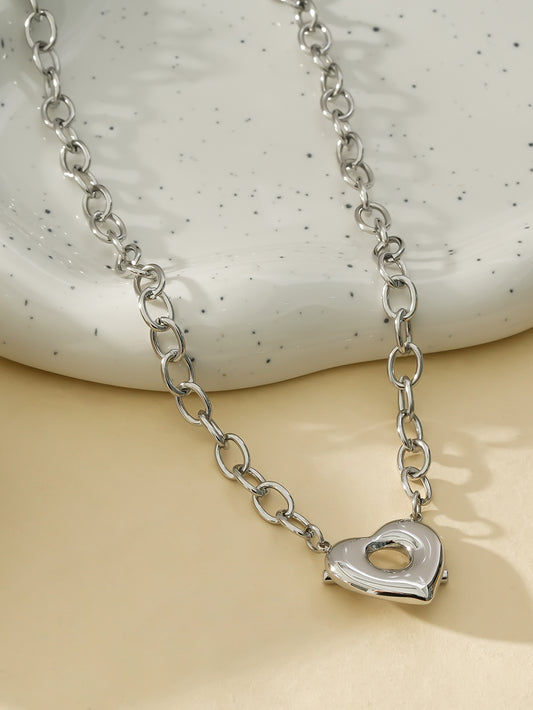 Collier Argenté Avec Croisette de Cœur Epais Et Barre