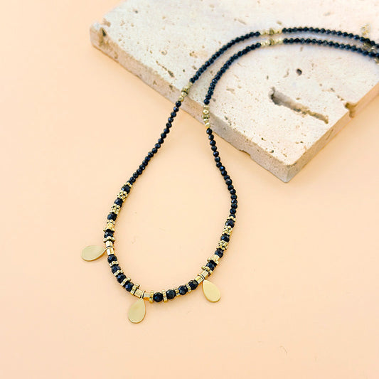 Collier Doré Chaîne de Pierres Naturelles Onyx Avec Trois Pastilles Gouttes