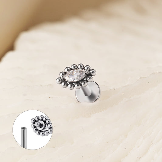 Piercing Goutte Fleur Argenté en Acier Inoxydable