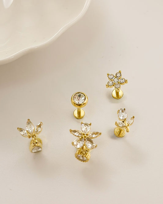 Boucles d'Oreilles Dorées 5 Puces Mixtes Fleurs En Strass