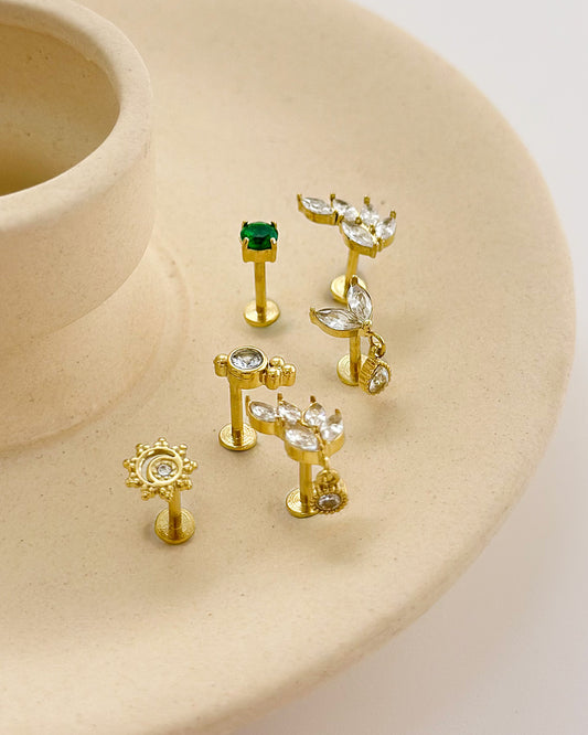 Boucles d'Oreilles Dorées 6 Puces Mixtes Soleil Et Herbes En Strass