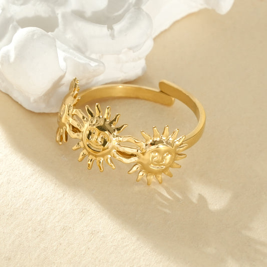 Bague ajustable trois soleils à visage