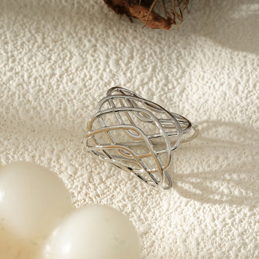 Bague Argentée Design Tressé Géométrique