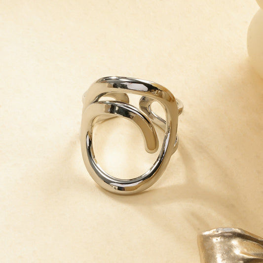 Bague Argentée Double Vague au Design Abstrait Ondulé