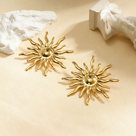 Boucles d'oreilles dorées soleil avec rayons