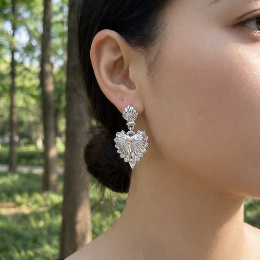 Boucles d'oreilles pendantes cœurs ex-voto texturés