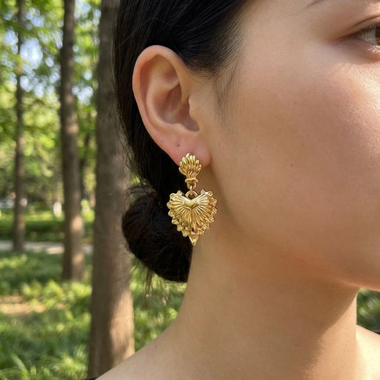 Boucles d'oreilles pendantes cœurs ex-voto texturés