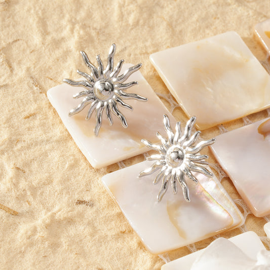 Boucles d’oreilles à motif petit soleil rayonnant