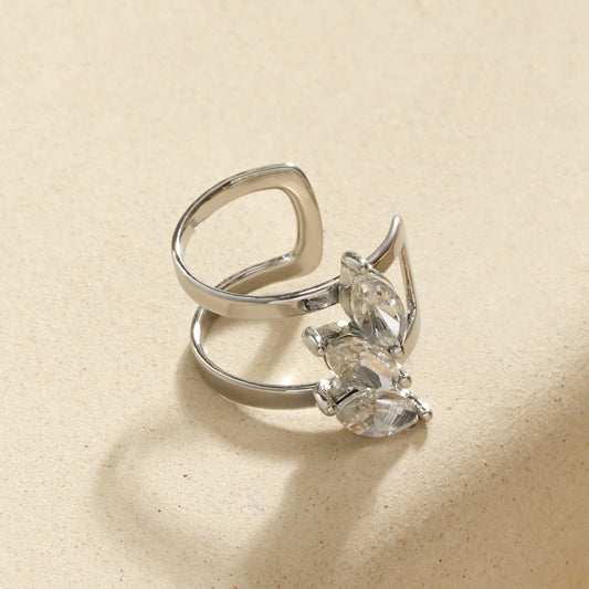 Bague d’oreille ear cuff argentée feuillage