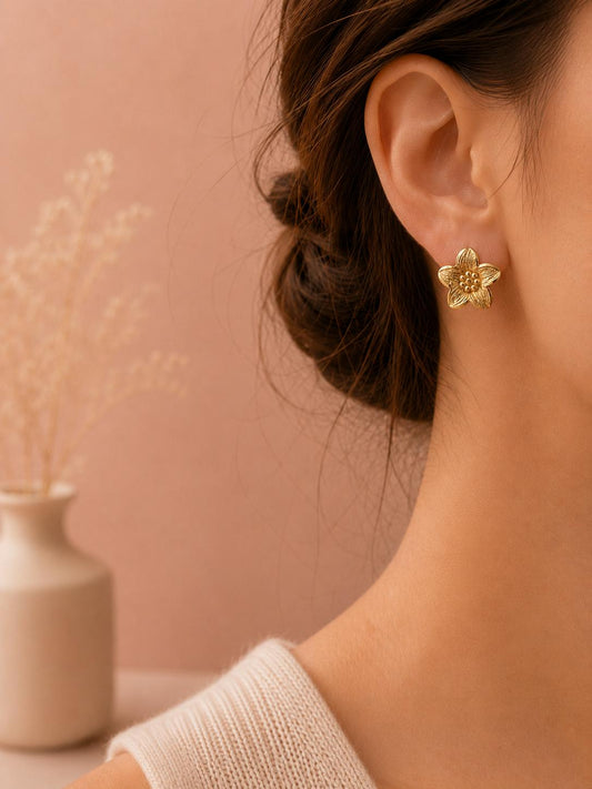 Boucles d'oreilles fleur martelée