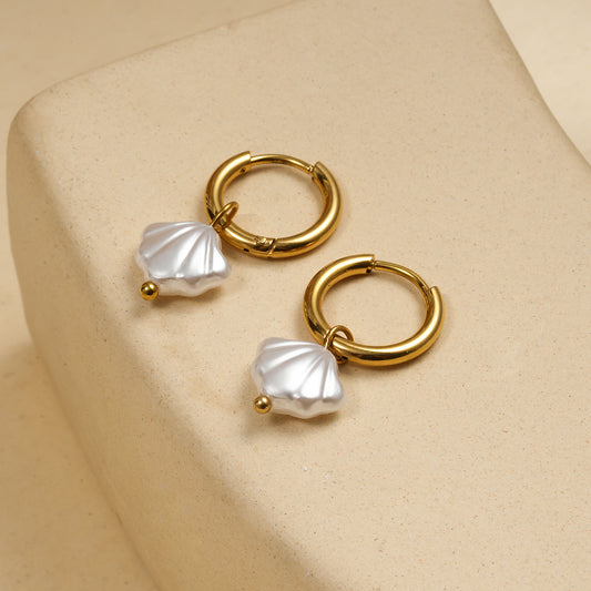 Boucles d'Oreilles Créoles Dorées Perle De Coquillage