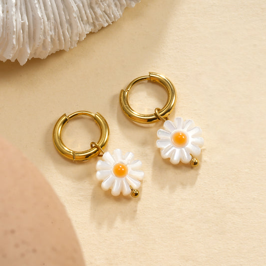 Boucles d'Oreilles Créoles Dorées Fleur Marguerite
