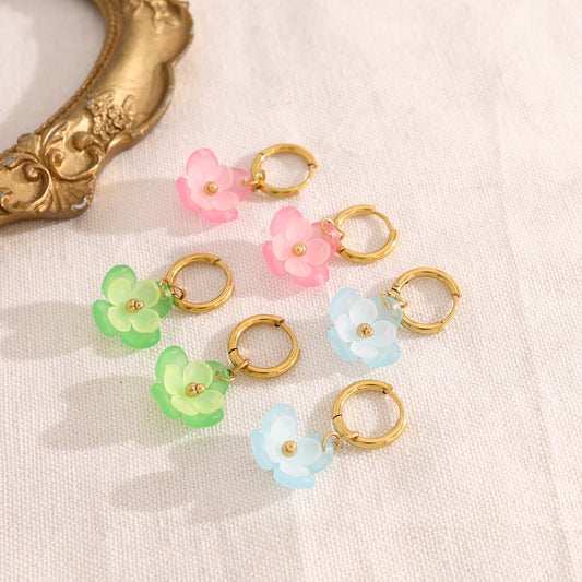 Boucles d'oreilles mini créoles fleur colorée bleue