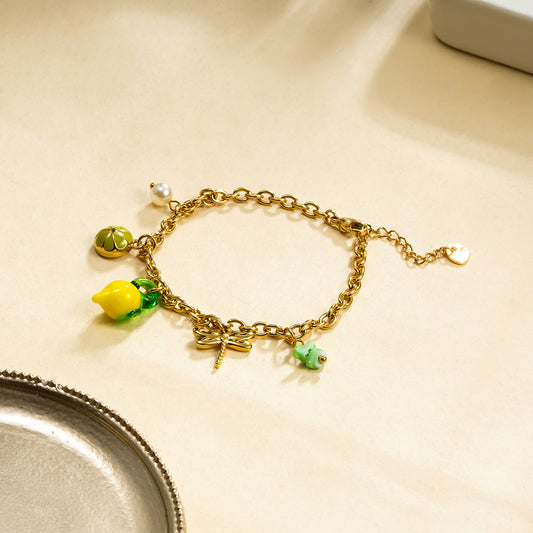 Bracelet chaîne dorée breloques couleur jaune citron