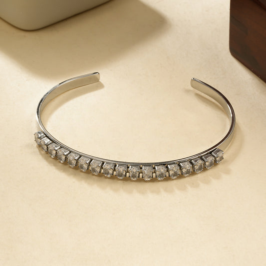 Bracelet Manchette Argentée Sertie de Strass
