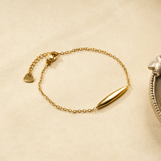 Bracelet Chaîne Fine Dorée Goutte Allongée
