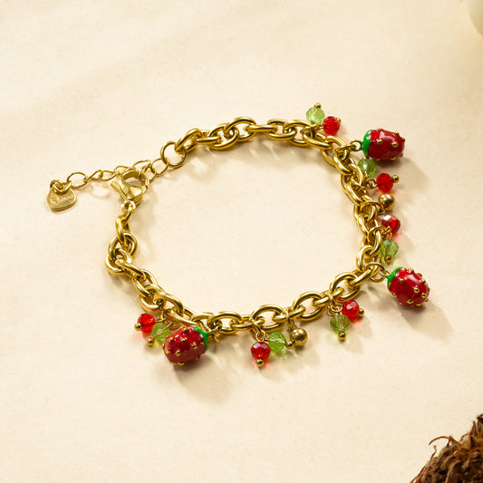 Bracelet chaîne dorée 5 fraises