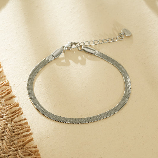 Bracelet argenté maille serpent plate