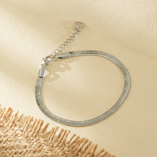 Bracelet argenté maille serpent plate