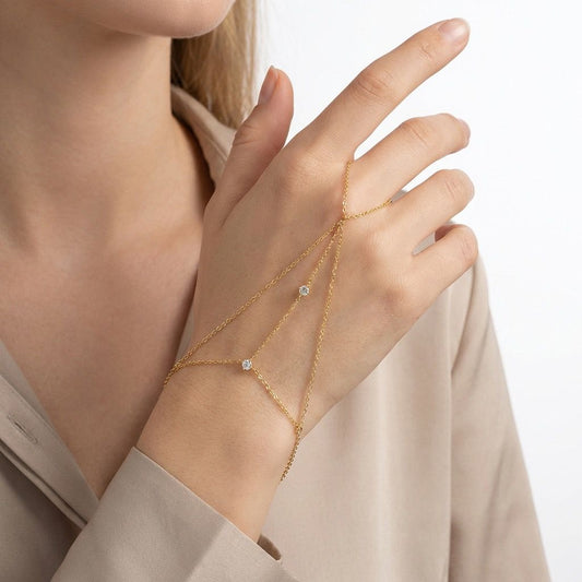 Chaîne de main double rang ornée de strass brillants