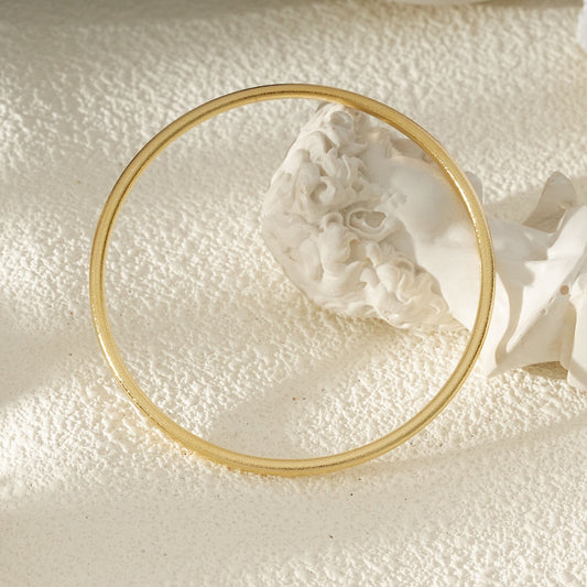 Bracelet Jonc Fin Doré Finition Brossée