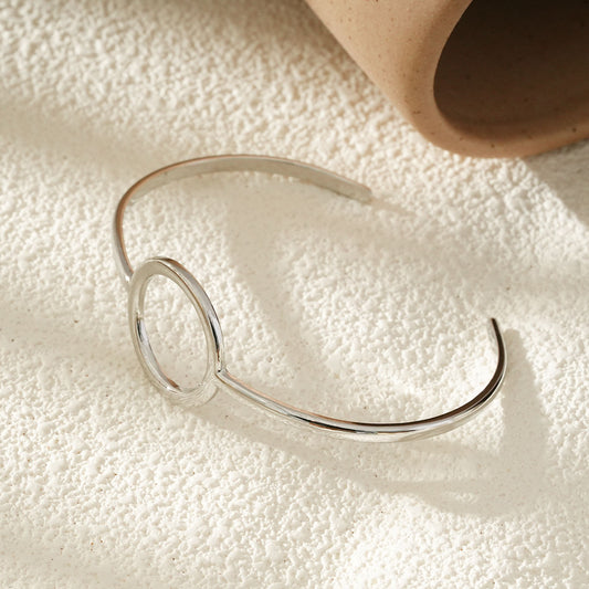 Bracelet Jonc Ouvert Argenté Minimaliste Avec Cercle Central