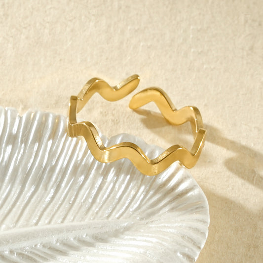 Bague d’orteil dorée vague lisse ouverte