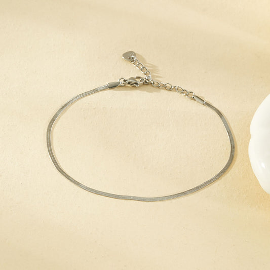 Chaîne de cheville fine argenté maille serpent plate