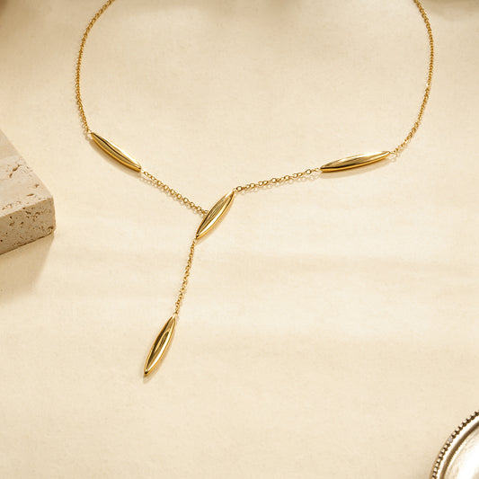 Collier en Y Chaîne Dorée Avec Qautre Gouttes Allongées