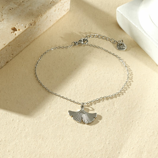 Bracelet chaîne pendentif feuille de ginkgo