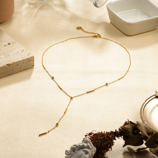 Collier en Y Chaîne Dorée Avec Strass et Barre