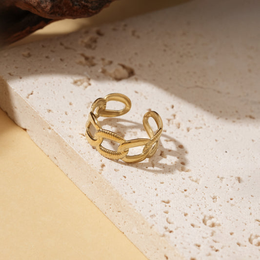Bague ajustable dorée chaîne alternée lisse et texturé