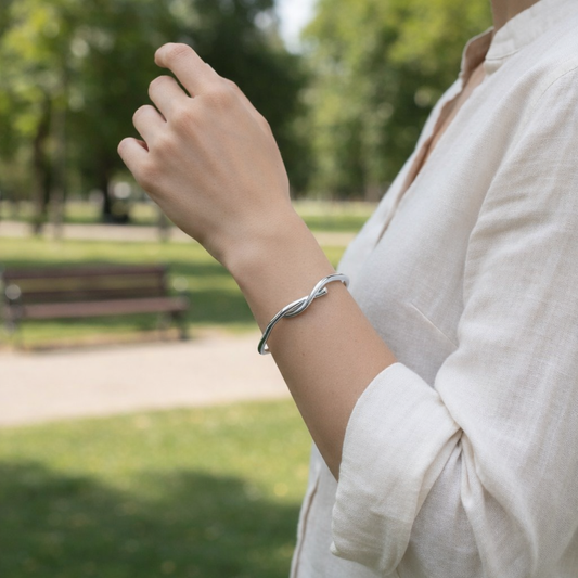 Bracelet jonc fin branches entrelacées