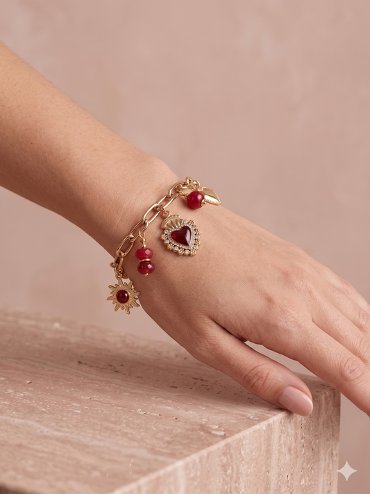 Bracelet doré pendentifs cœurs ex-voto perles rouge