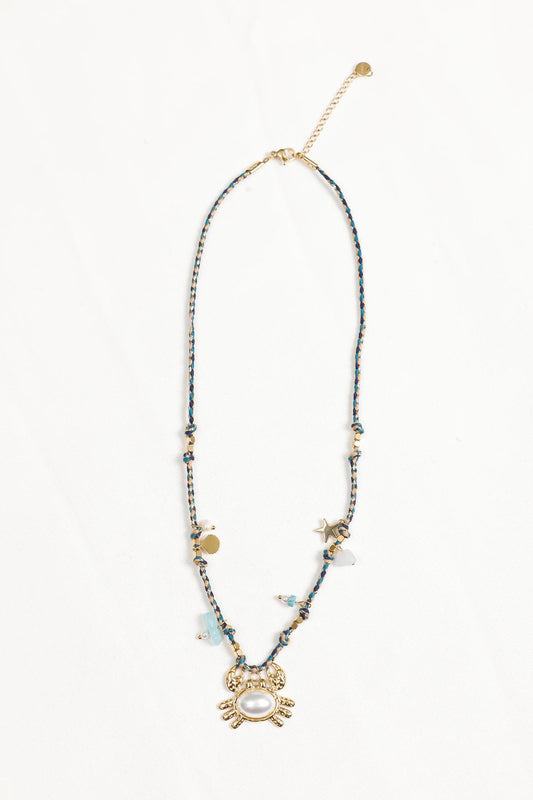 Collier cordon bleu avec pendentifs crabe