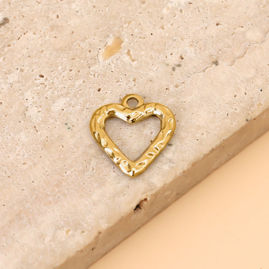 Lot de 3 Pendentifs Cœur Doré Martelé