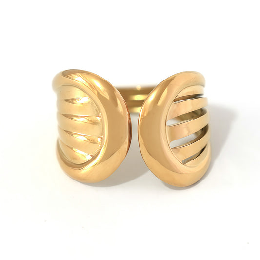 Bague dorée ajustable ouverture avant rainures obliques polies