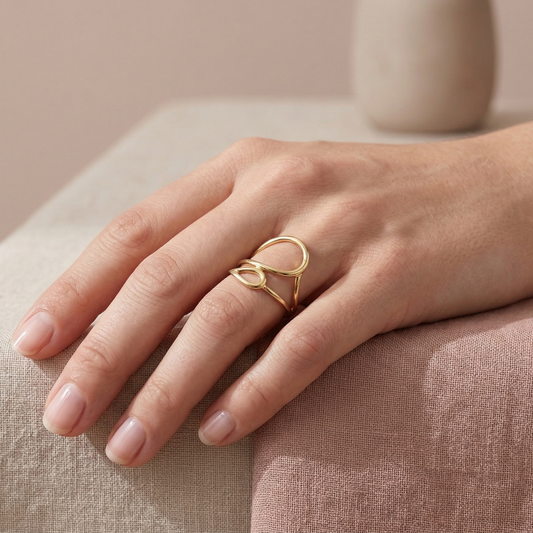 Bague ajustable motif feuilles ajourées