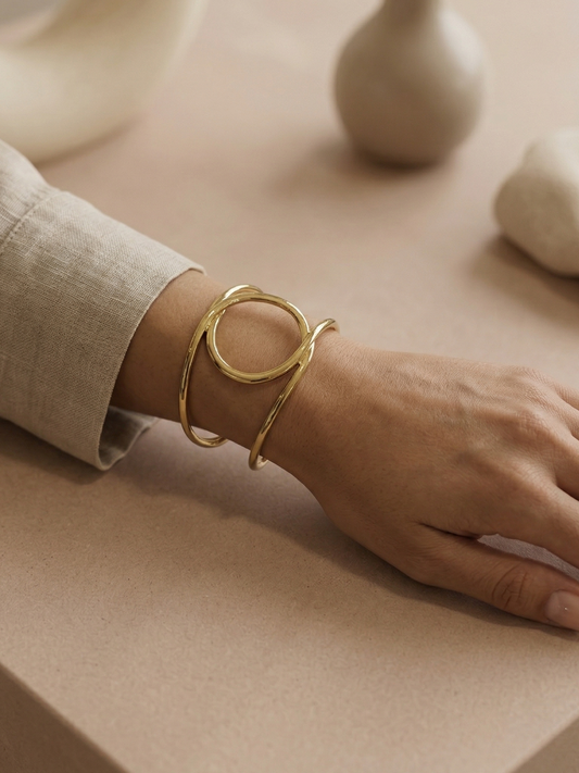 Bracelet manchette ajustable double cercle entrelacé