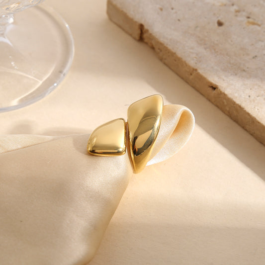 Bague dorée ajustable ouverture avant asymétrique