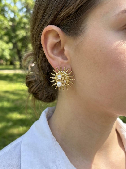 Boucles d'oreilles soleil martelées double perle