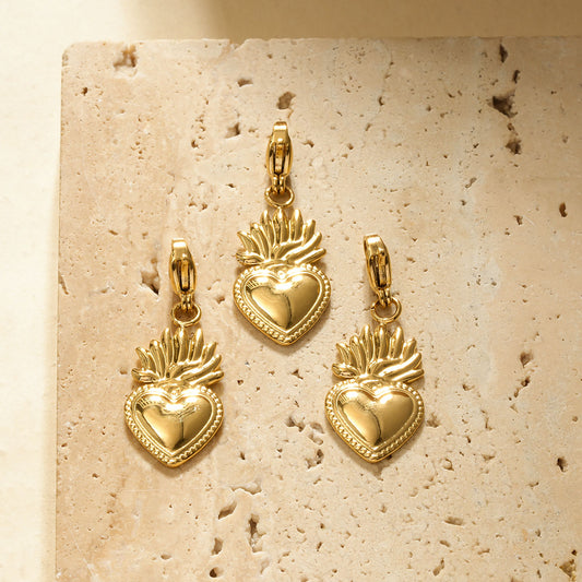 Lot de 3 pendentifs cœurs dorés ex-voto