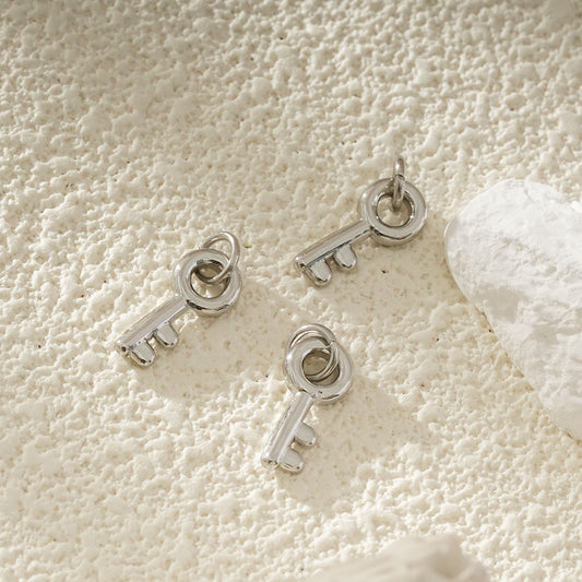 Lot de 3 Pendentifs Clés Argentées