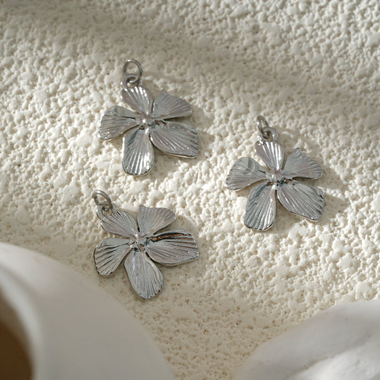 Lot de 3 Pendentifs Fleur Sculptée Argenté