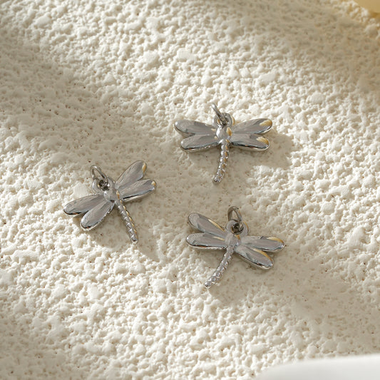 Lot de 3 Pendentifs Libellule Argentée En Relief