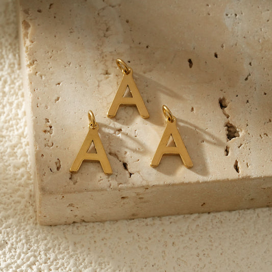 Lot de 3 Pendentifs Dorées Lettre Alphabet Au Choix