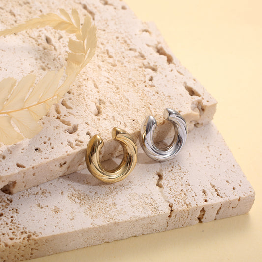 Bijou d'oreille earcuff anneau rayé