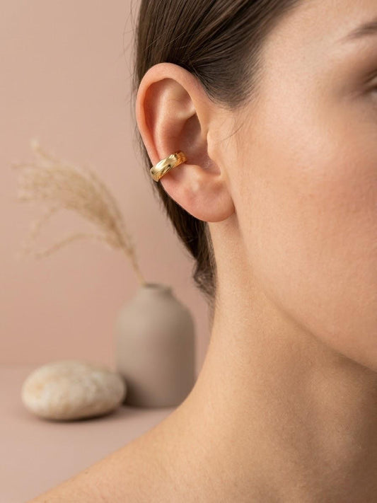 Bijou d'oreille earcuff anneau rayé
