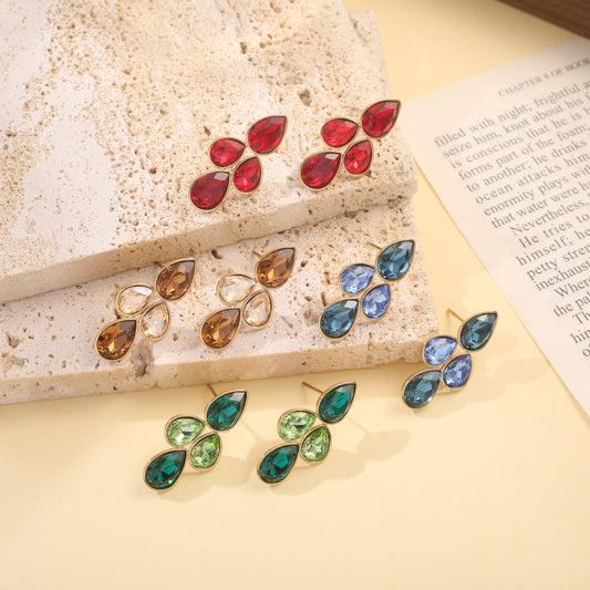 Puces d'oreilles grappe de quatre gouttes