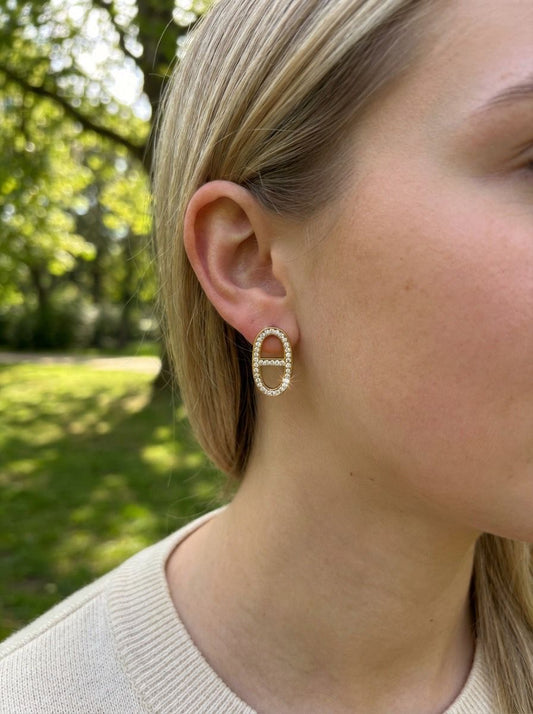 Boucles d'oreilles dorées classique à anneau en strass